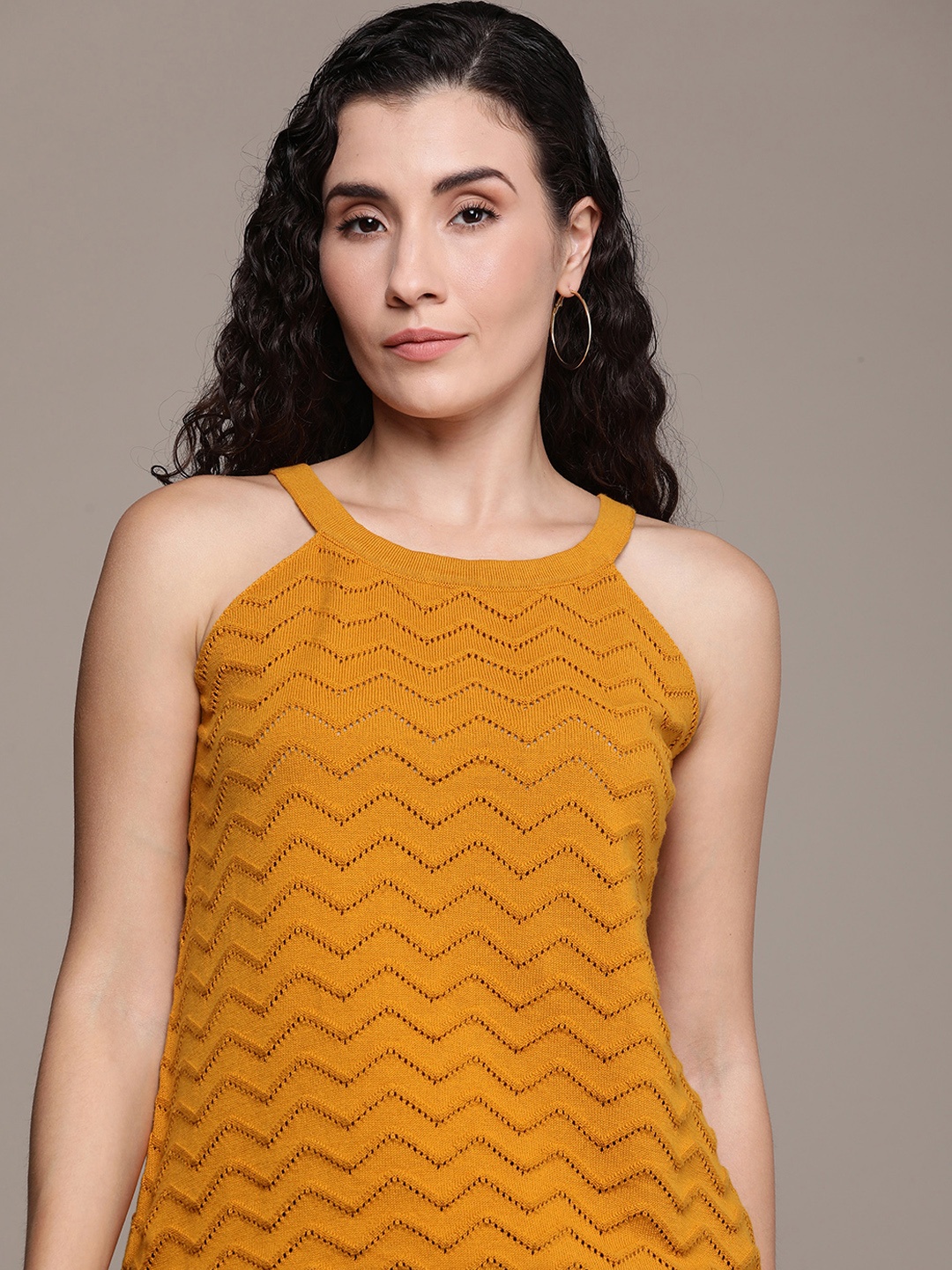

Roadster Self Design Halter Neck Cotton Crochet Top, Yellow