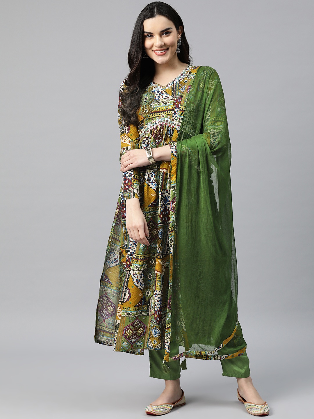 

Readiprint Fashions Women Printed Pleated Thread Work Kurta with Palazzos & With Dupatta, Green