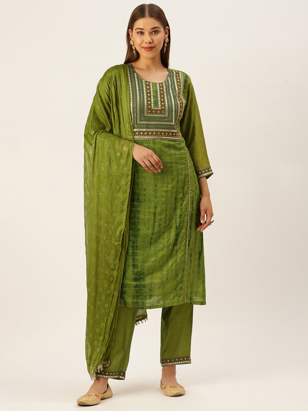 

SWAGG INDIA Ethnic Motifs Embroidered Mirror Work Liva Kurta with Trousers & Dupatta, Green