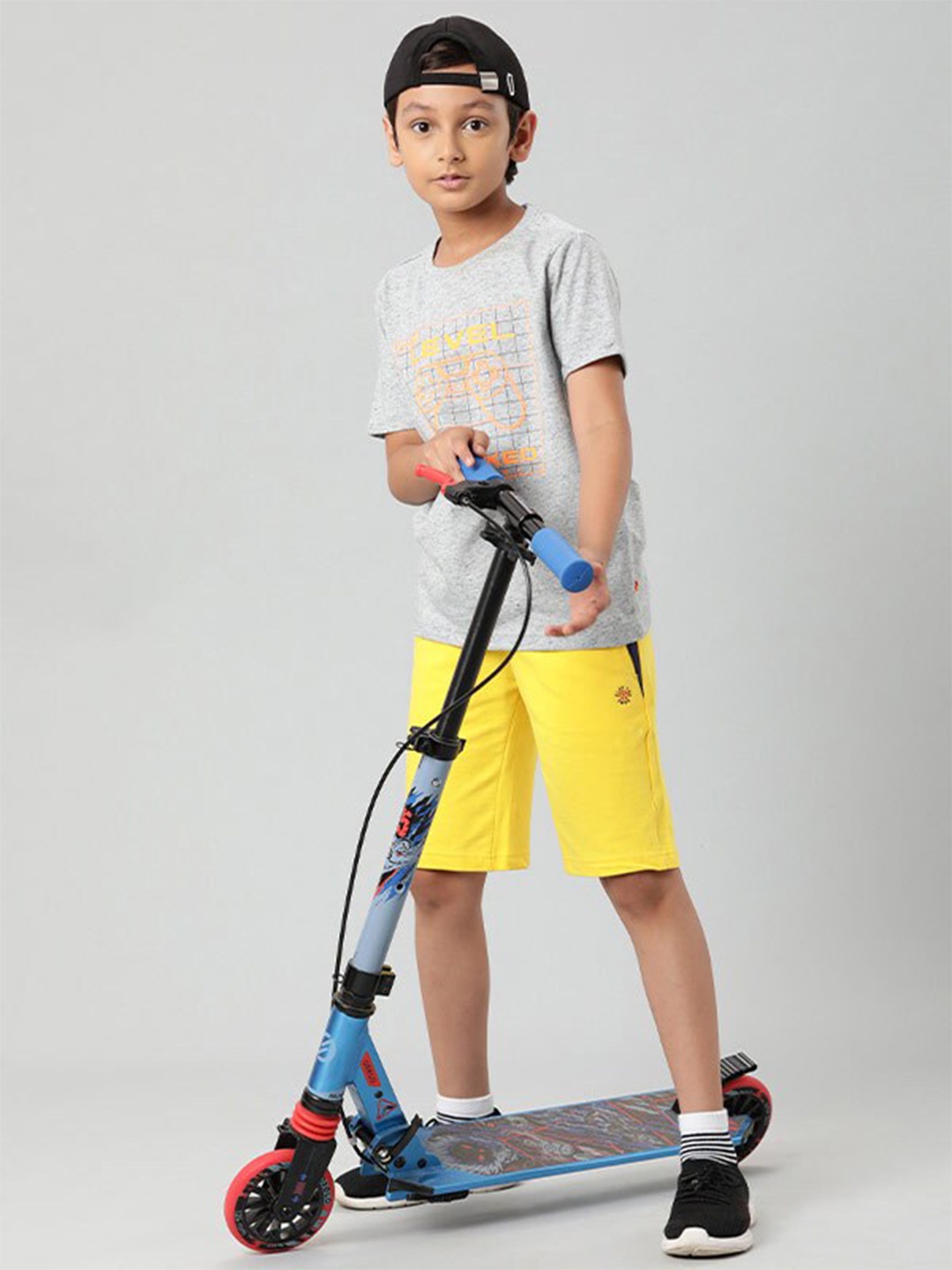 

Indian Terrain Boys Graphic Printed Cotton T-shirt, Grey
