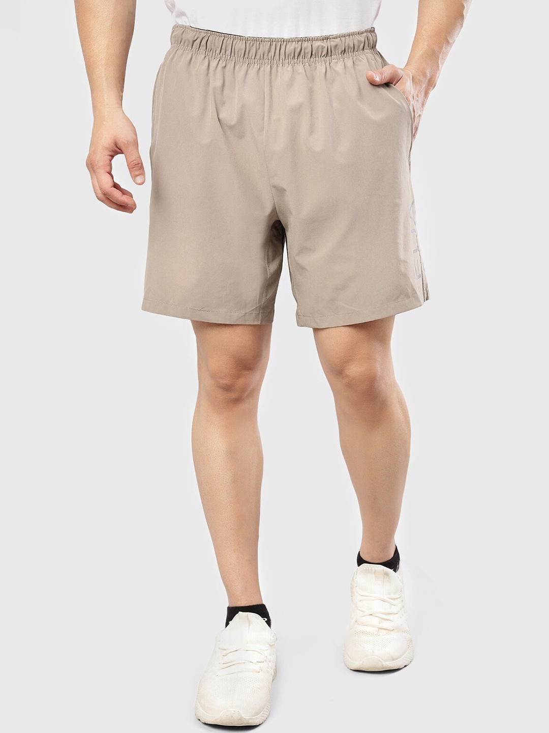

FUAARK Mid Rise Above knee Length Sports Shorts, Beige