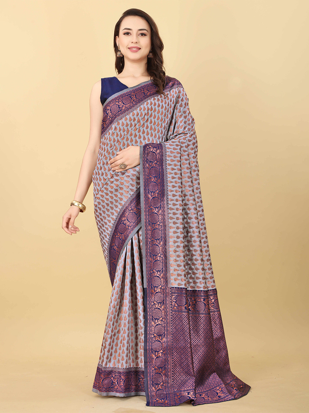 

DIVASTRI Ethnic Woven Design Pure Silk Designer Kanjeevaram Saree, Grey
