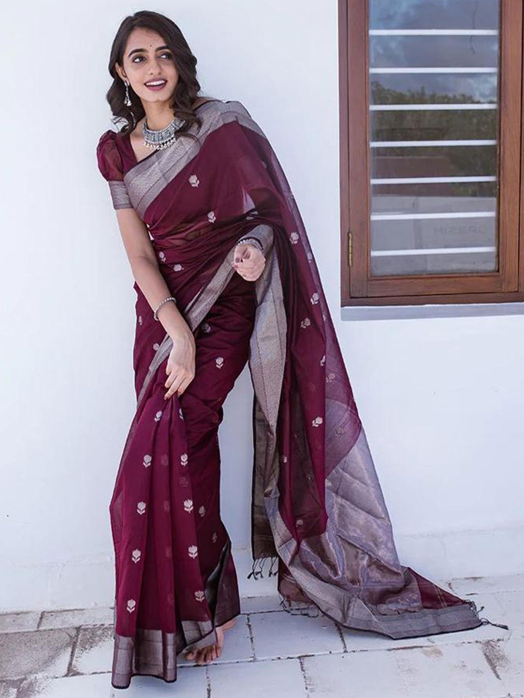 

DIVASTRI Ethnic Woven Design Pure Silk Designer Kanjeevaram Saree, Purple