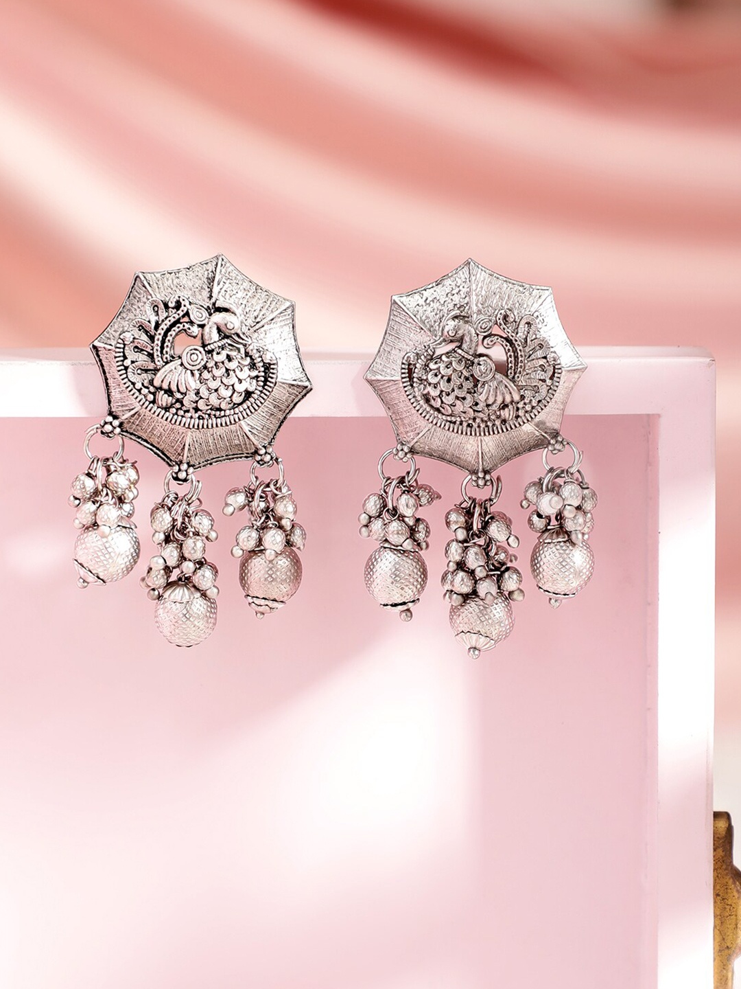 

Rubans Silver-Toned & Gunmetal-Toned Geometric Studs Earrings