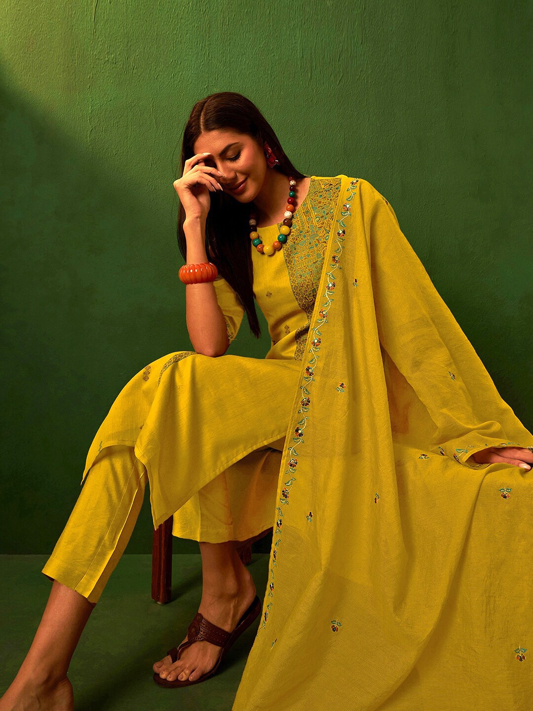 

Sangria Floral Embroidered Boat Neck Straight Kurta Trouser & Dupatta, Yellow