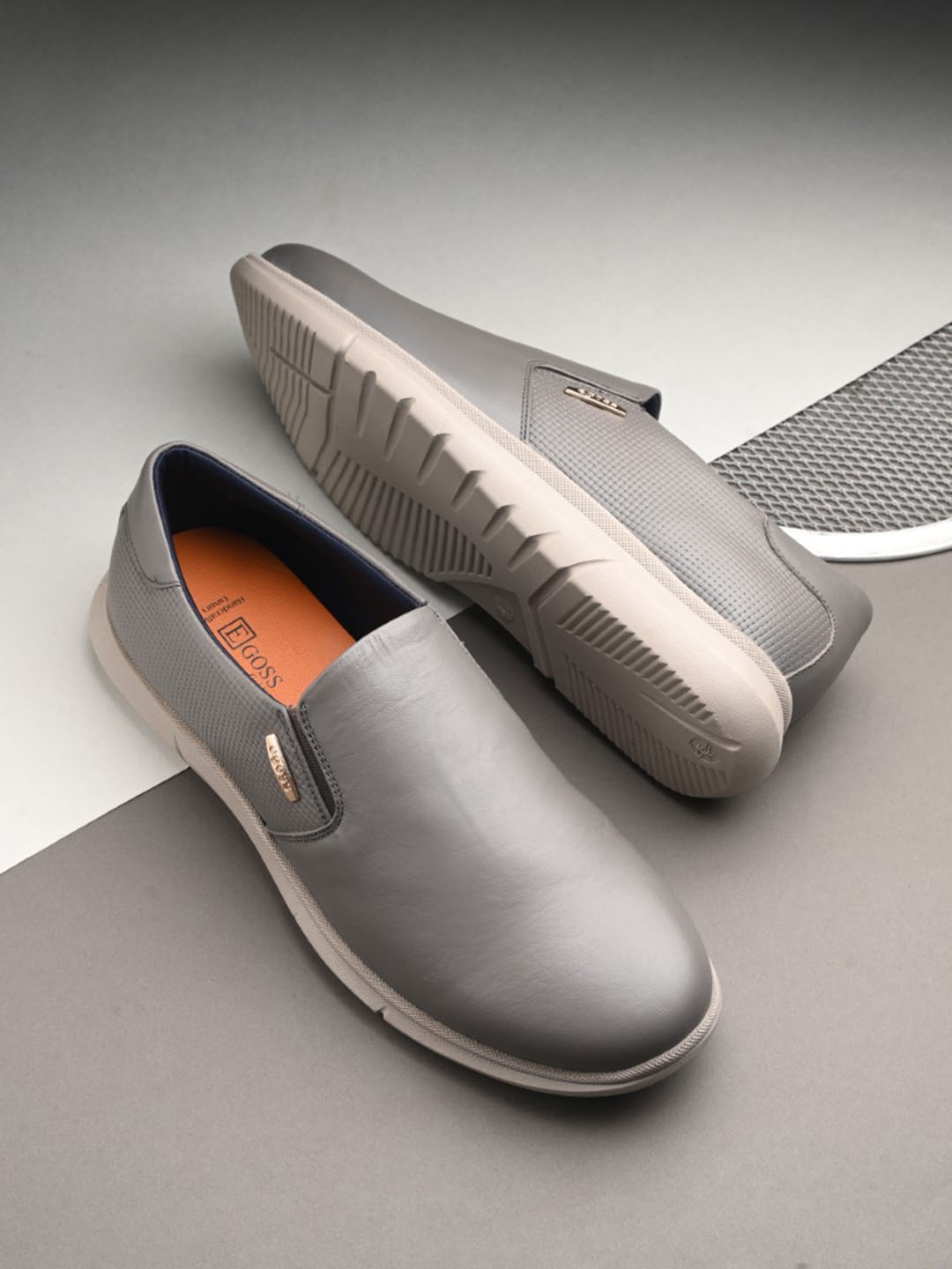 

Egoss Men Round Toe Leather Slip-On Sneakers, Grey
