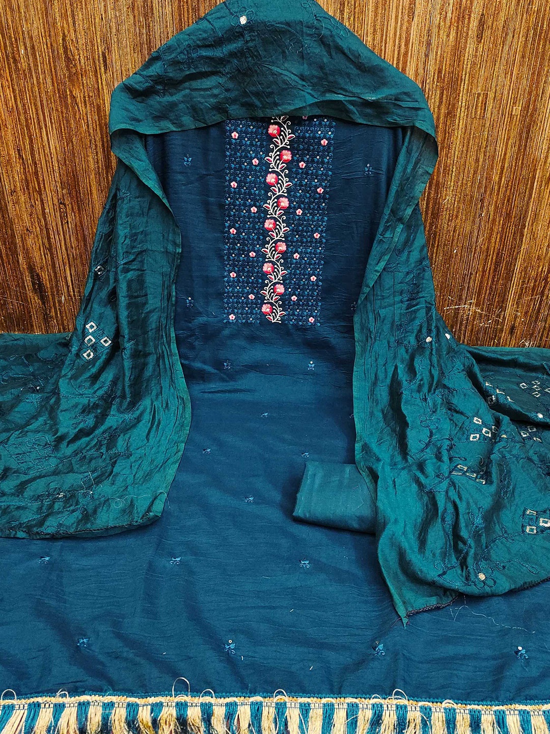 

Panzora Ethnic Motifs Embroidered Unstitched Dress Material, Teal