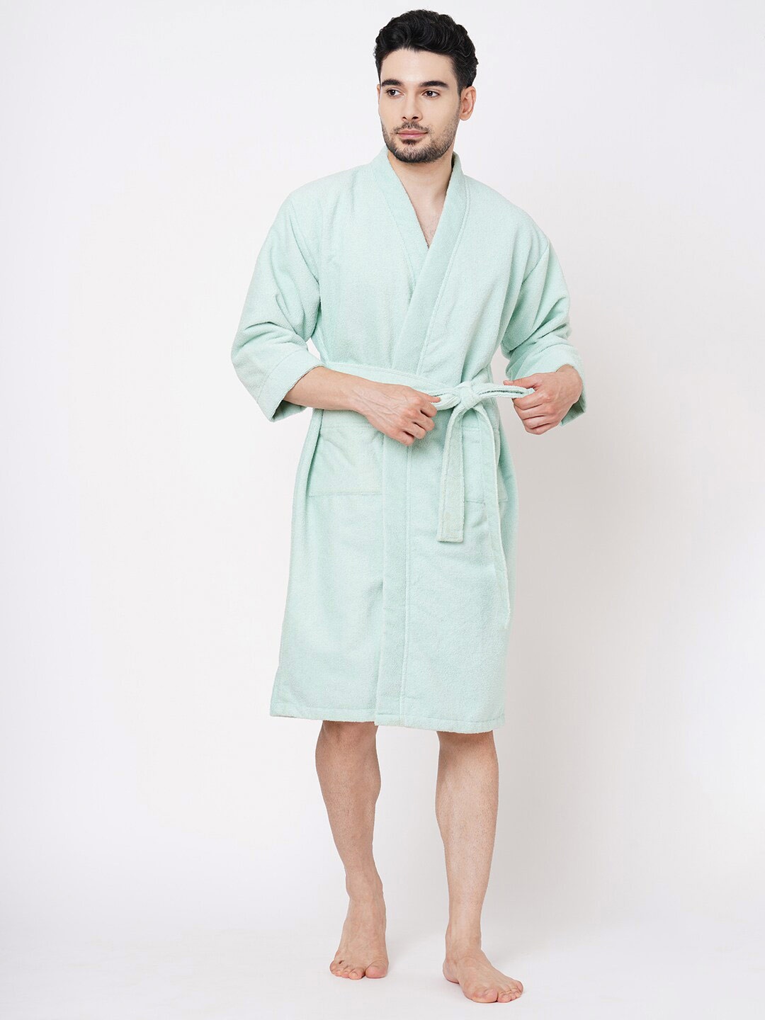 

Welspun Men Fabric Belt & Two Pockets Pure Cotton Bath Robe, Green