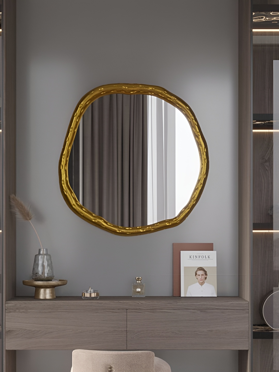 

CasaGold Yellow Vintage Hammerred Mirror, Gold