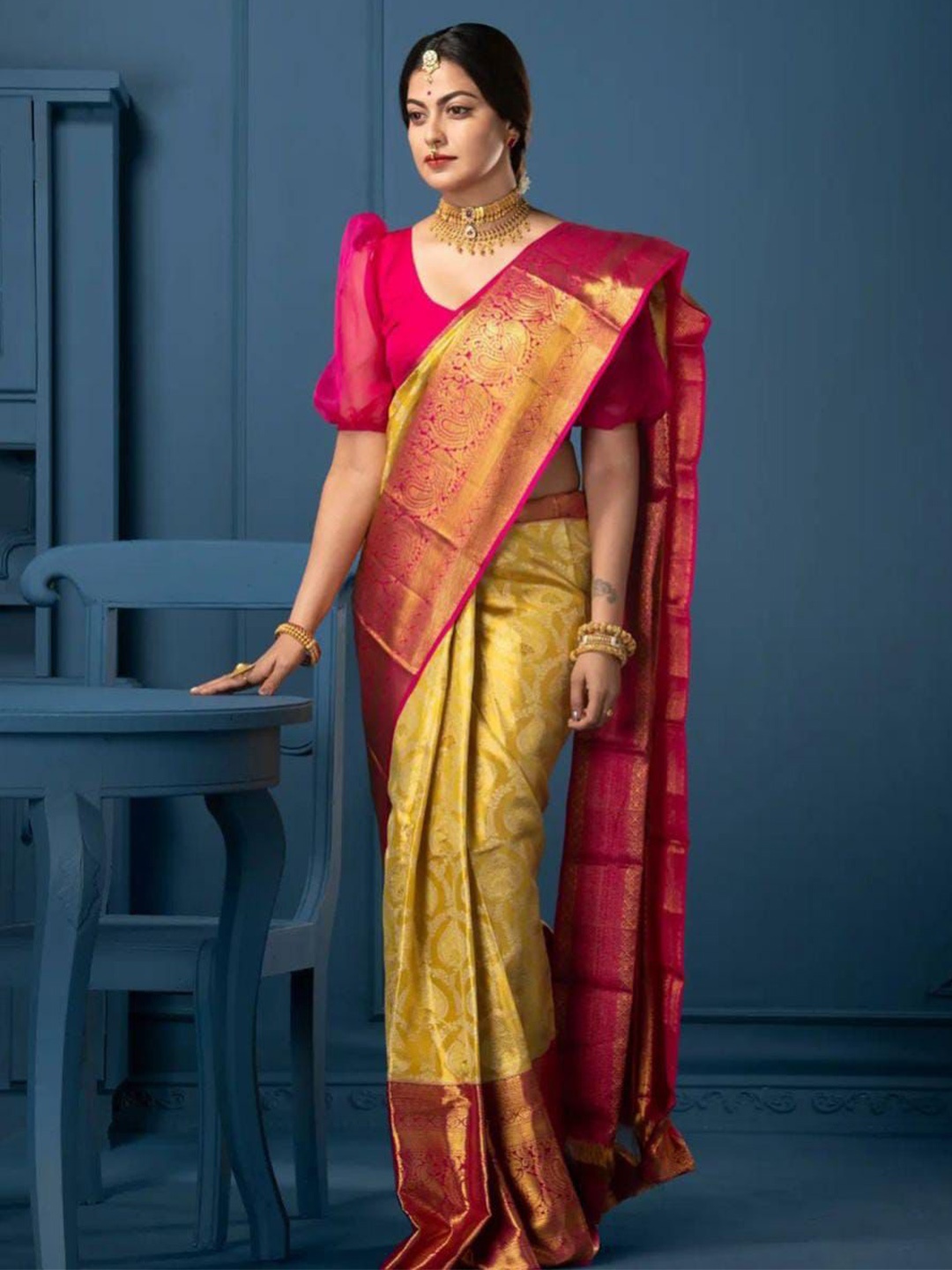 

Miss Beelee Woven Design Zari Silk Cotton Designer Banarasi Saree, Yellow