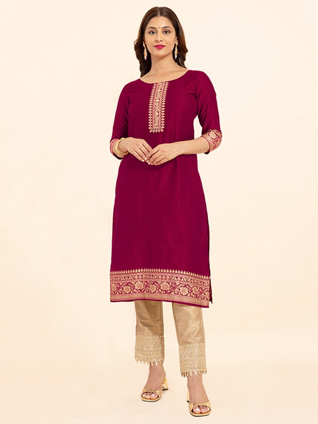 

Maybell Thread Work Round Neck Straight Kurta, Pink