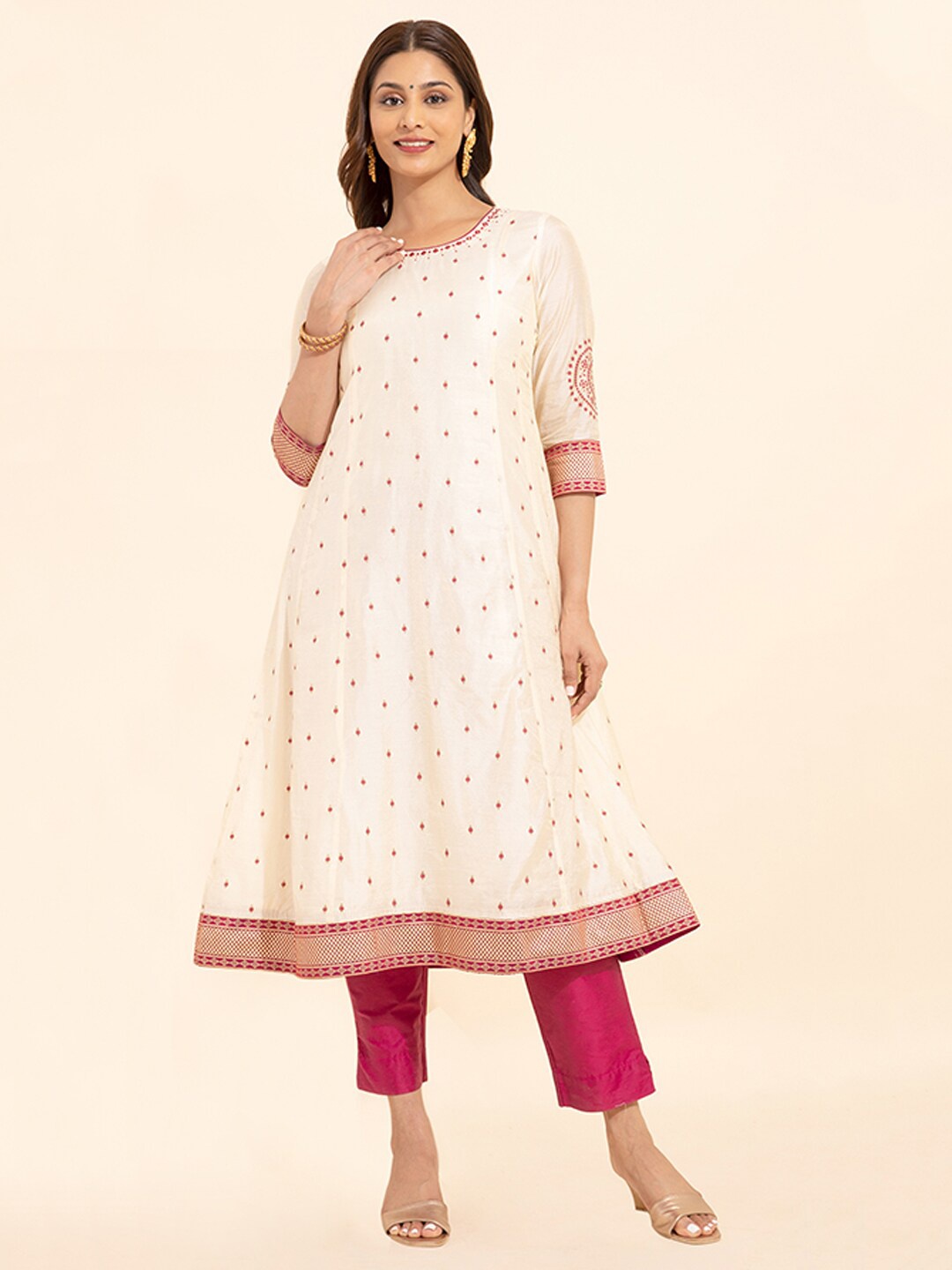 

Maybell Ethnic Motifs Embroidered Round Neck Paneled A Line Kurta, Pink