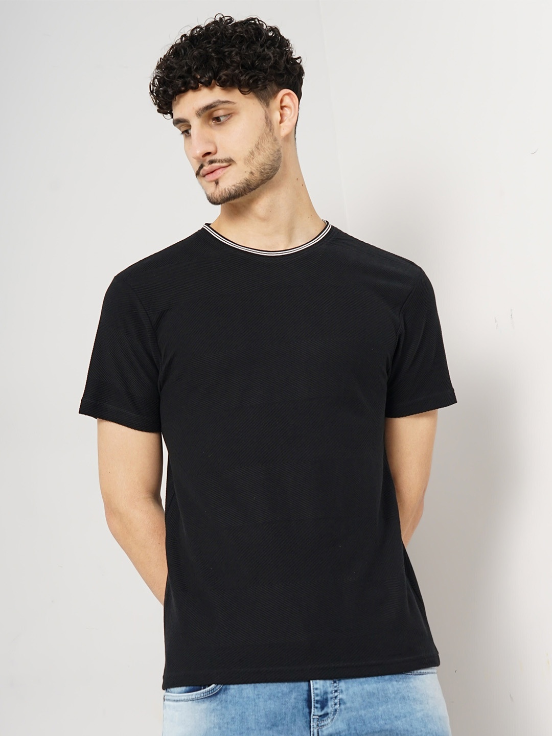 

Celio Round Neck Cotton Casual T-shirt, Black