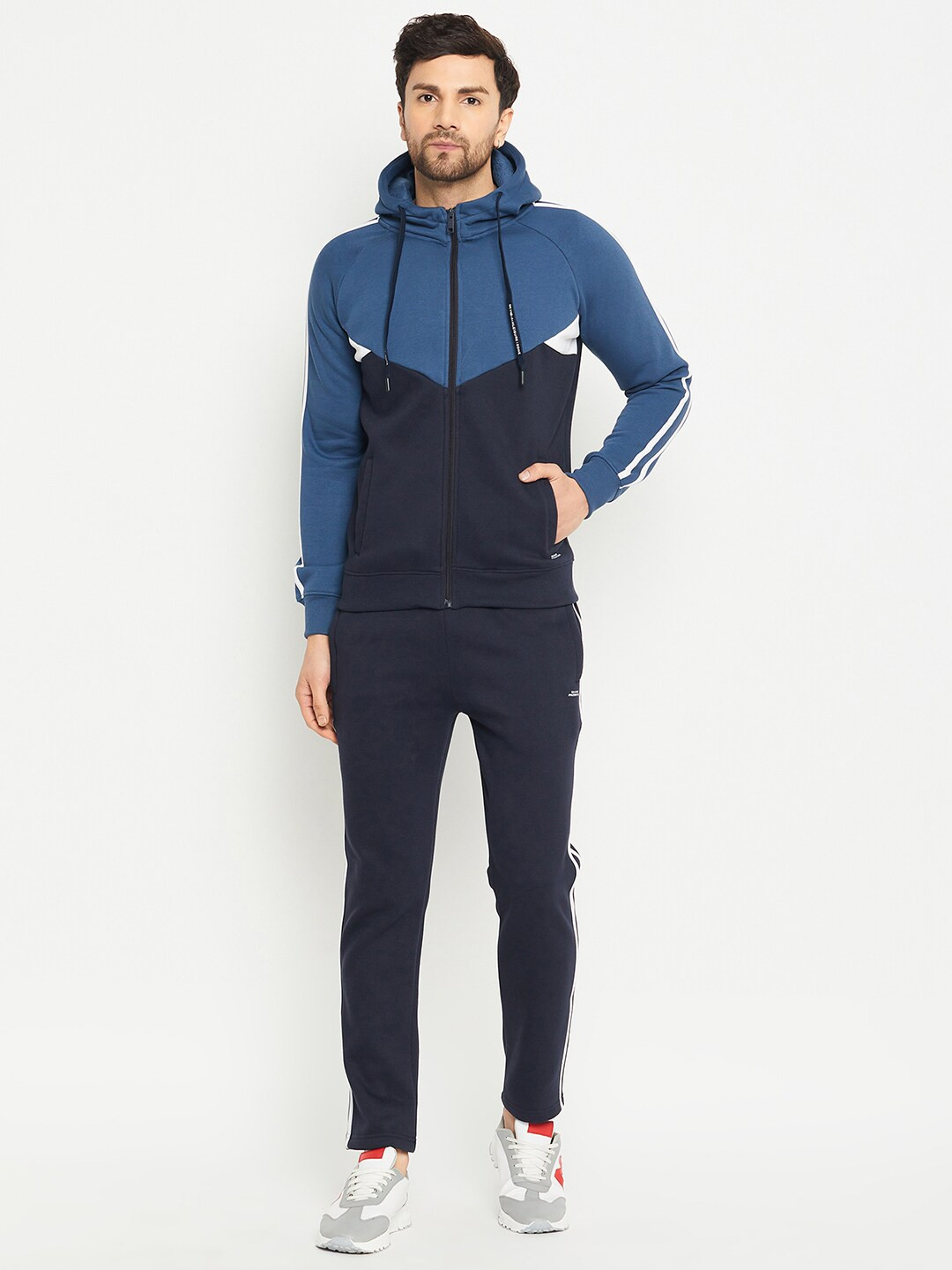 

Okane Colourblocked Hooded Fleece Tracksuits, Navy blue