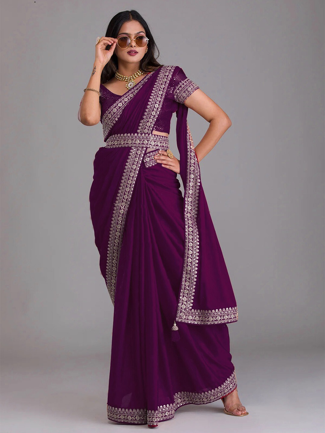 

RadadiyaTRD Sequin Embellished Pure Georgette Saree, Magenta