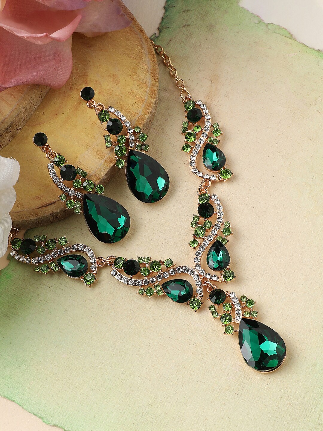 

Anouk Green Stone-Studded Gold-Plated Necklace & Earrings