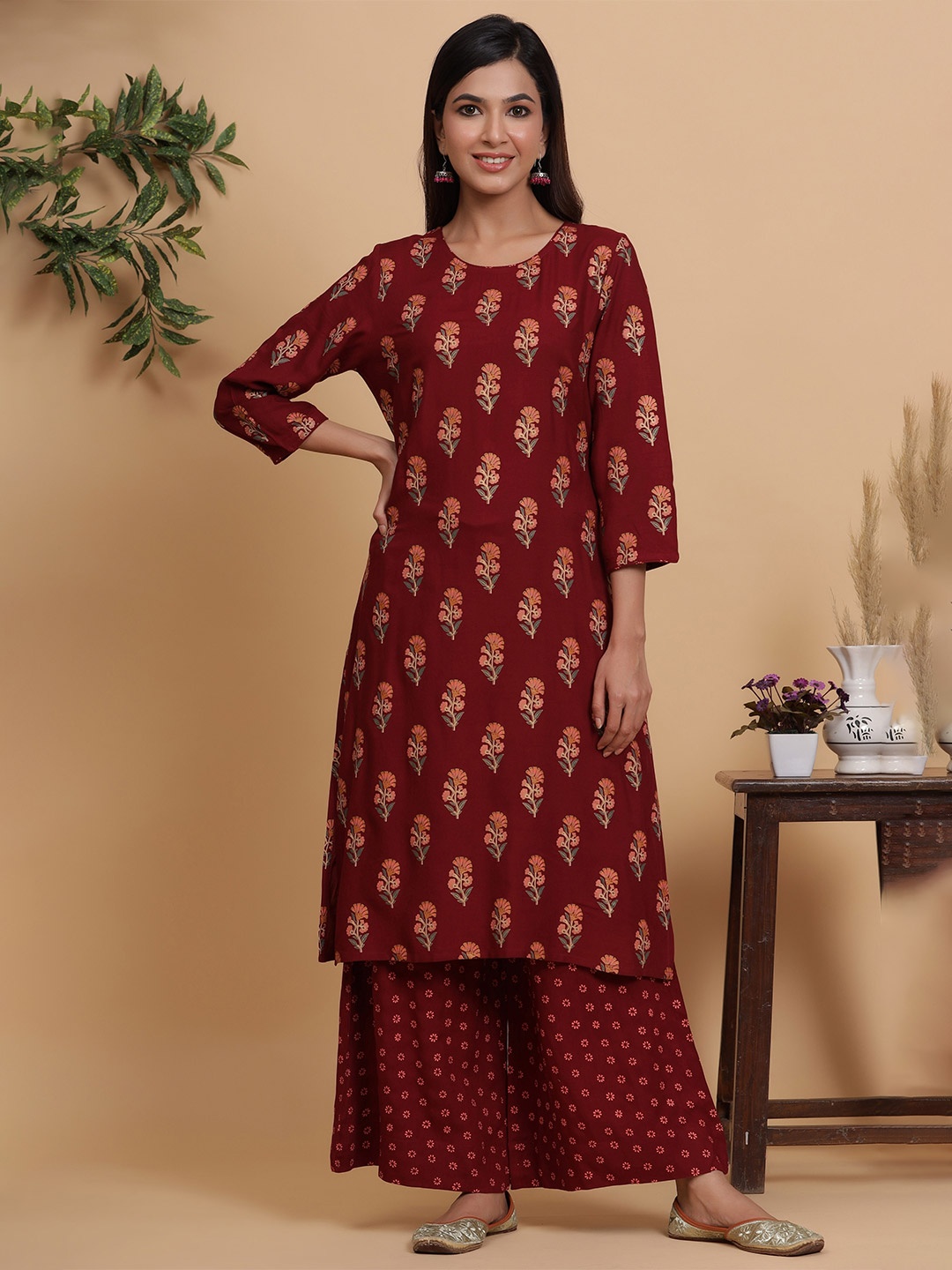 

mirari Floral Printed Round Neck Pure Cotton Straight Kurta with Palazzos, Maroon