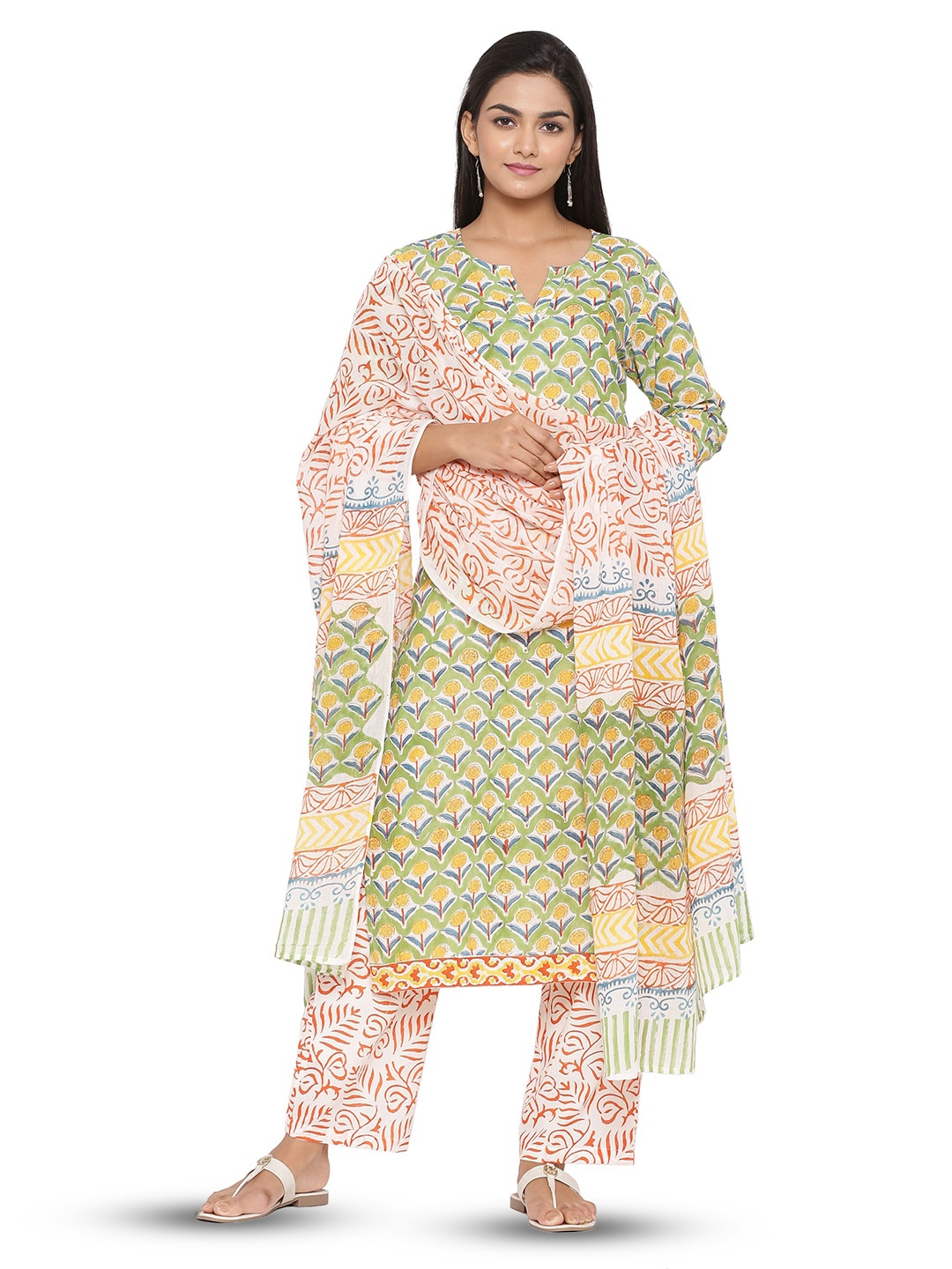 

mirari Floral Printed Pure Cotton Notch Neck Straight Kurta & Trousers withDupatta, Green