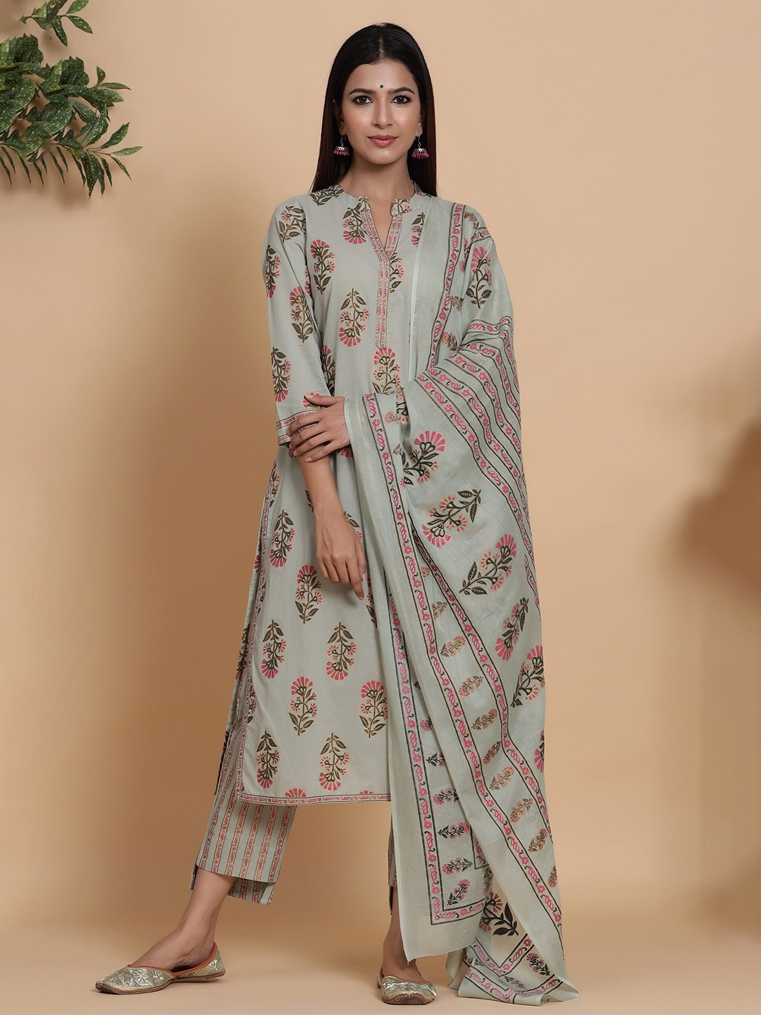 

mirari Floral Printed Mandarin Collar Pure Cotton Kurta & Trousers With With Dupatta, Pink