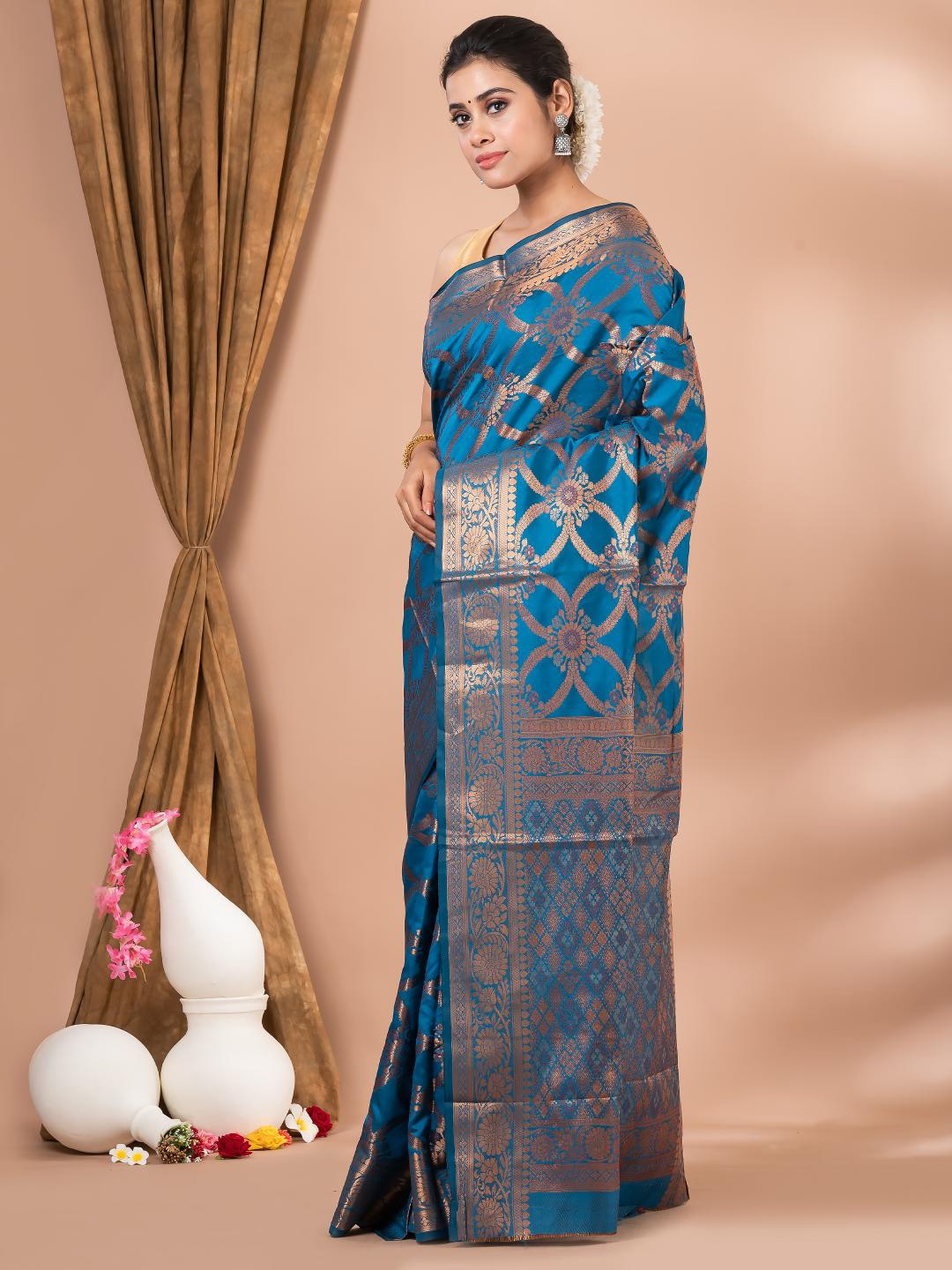 

MAHALASA Ethnic Motifs Woven Design Zari Silk Cotton Saree, Teal