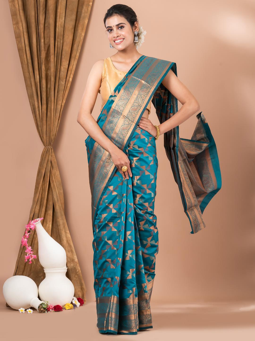 

MAHALASA Sea Green and CopperToned Ethnic Woven Design Silk Cotton Saree