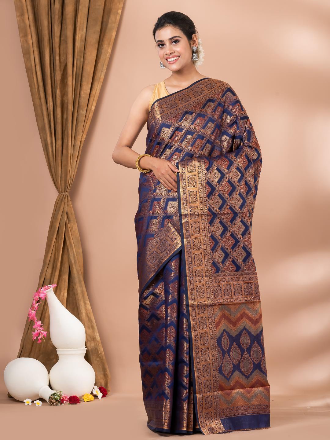

MAHALASA Navy Blue and GoldToned Ethnic Woven Design Silk Cotton Saree