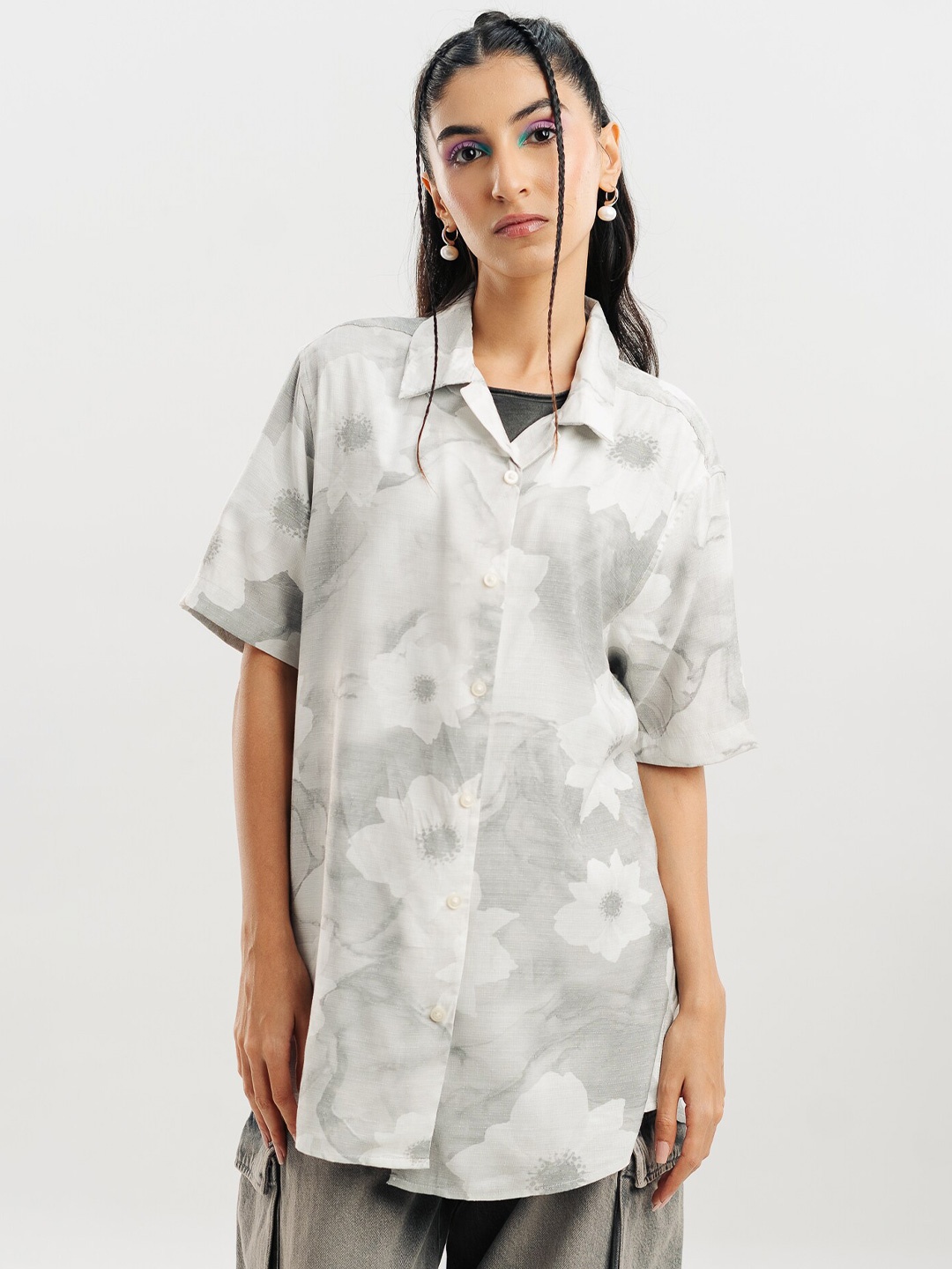 

FREAKINS Grey & White Floral Printed Pure Cotton Oversized Shirt