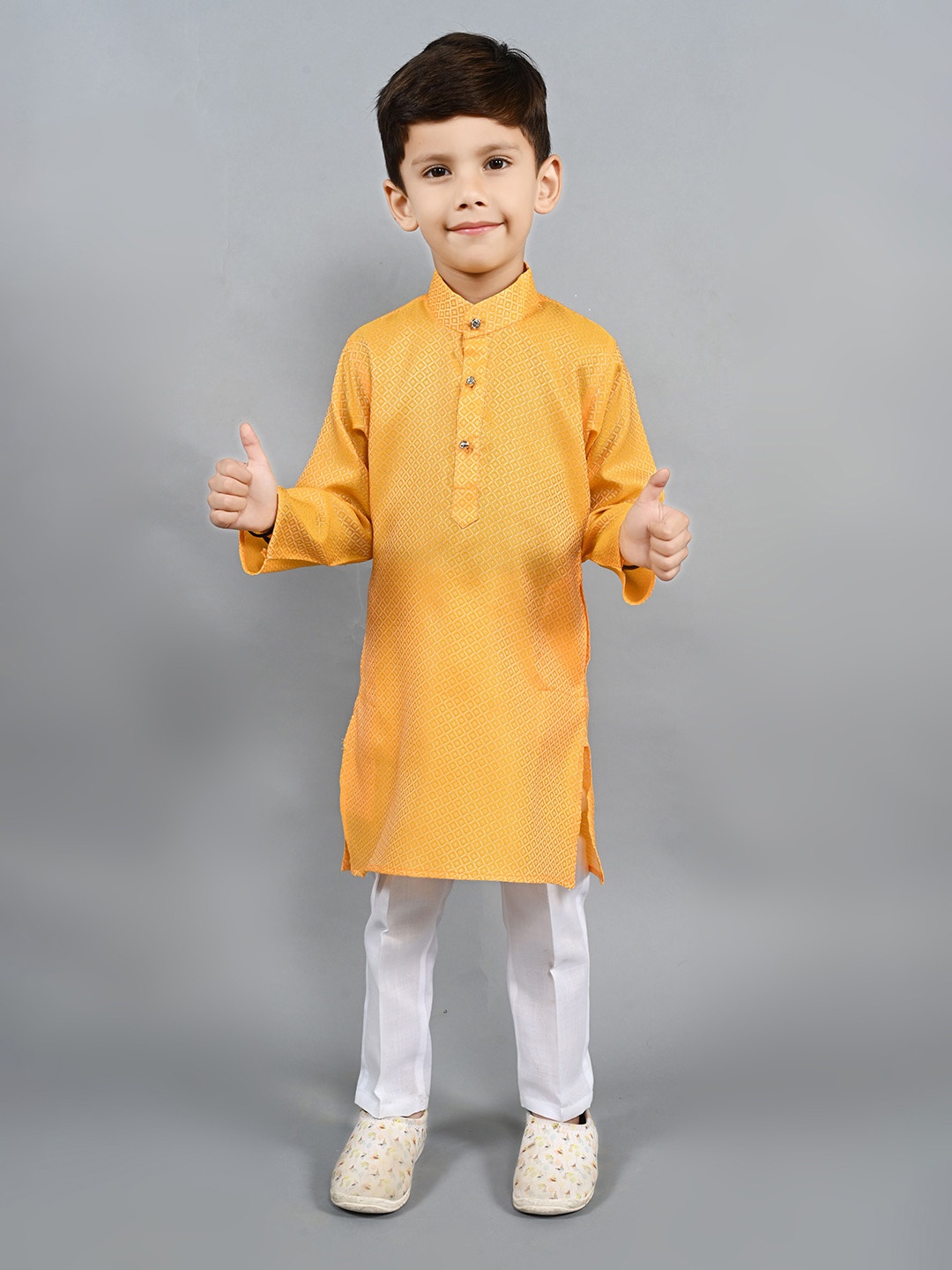 

ahhaaaa Boy Geometric Self Design Mandarin Collar Thread Work Kurta with Pyjamas, Mustard