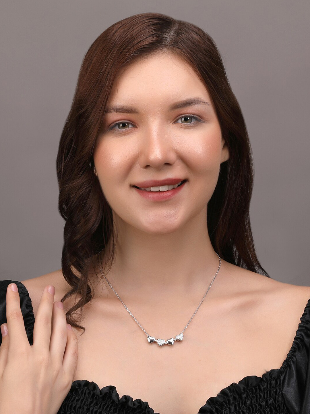

Silver Chest 925 Silver Heart Design Necklace