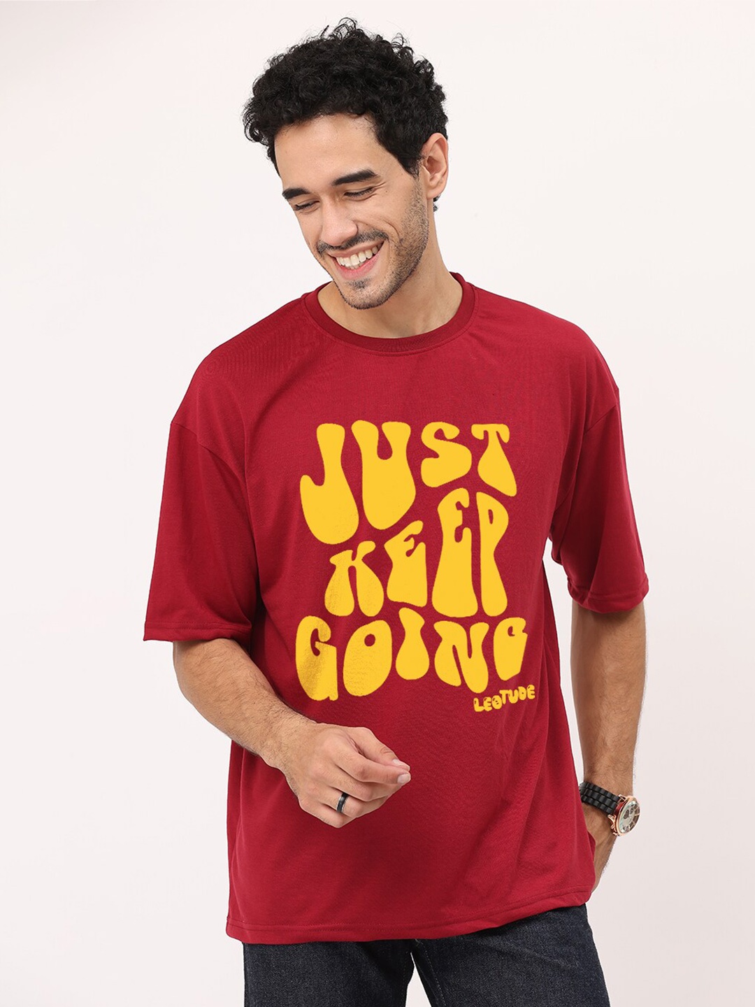 

Leotude Men Maroon Typography Printed T-shirt