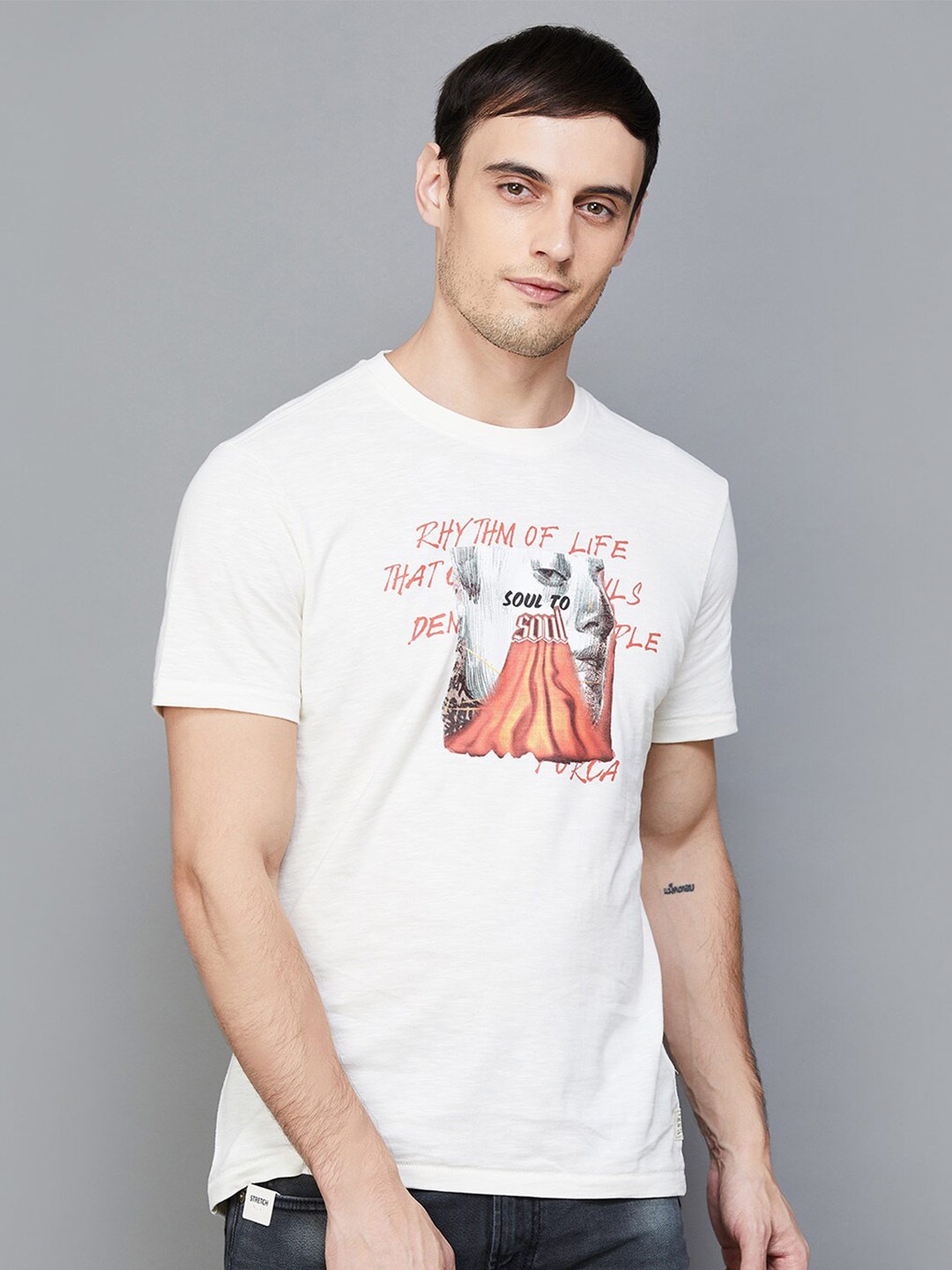 

Forca by Lifestyle Typography Printed Slim Fit T-shirt, Off white