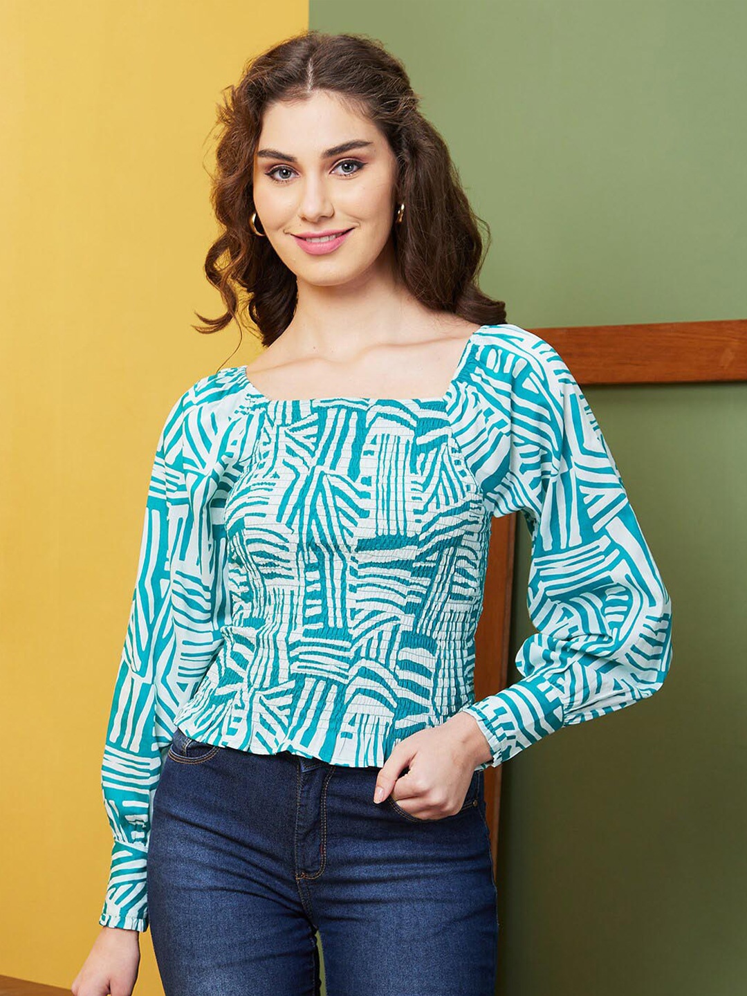 

Globus Green & White Geometric Printed Square Neck Cotton Casual Top