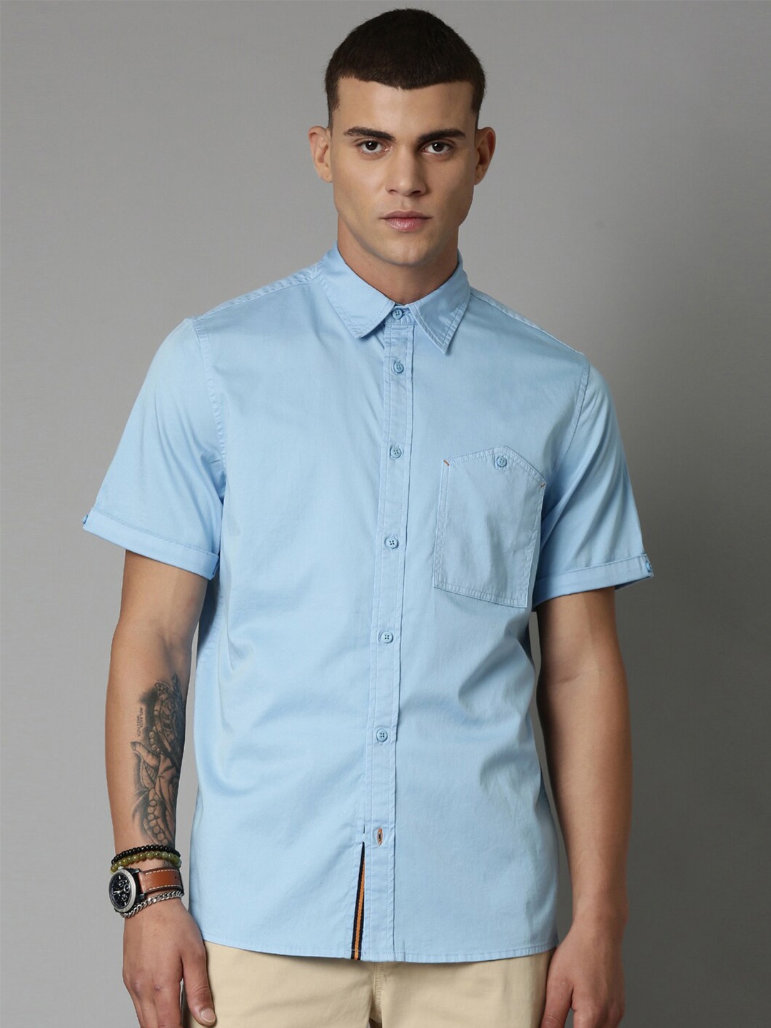 

Breakbounce Men Blue Comfort Casual Shirt