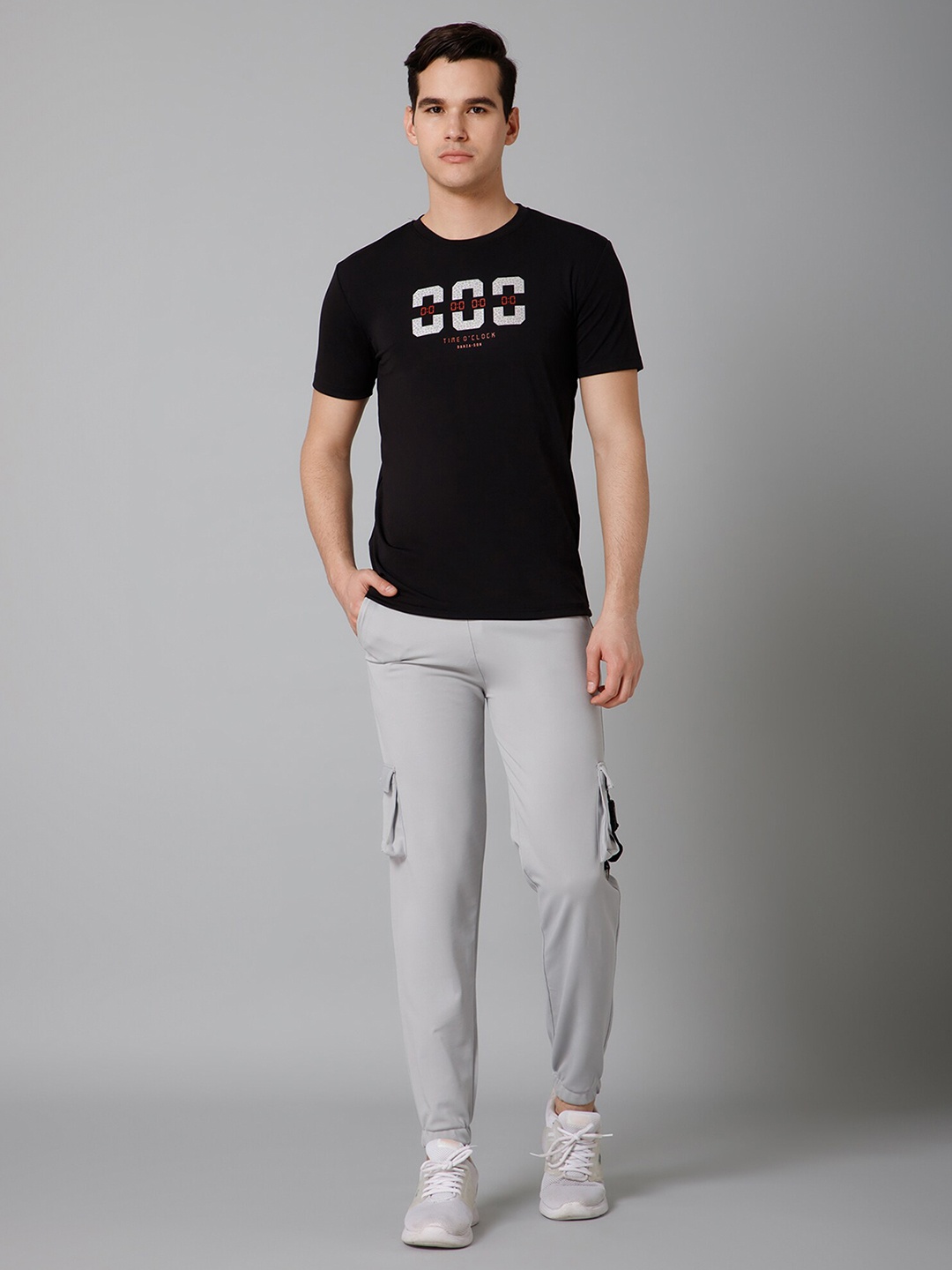 

DANZA-SON Typography Printed Round Neck Tracksuit, Black