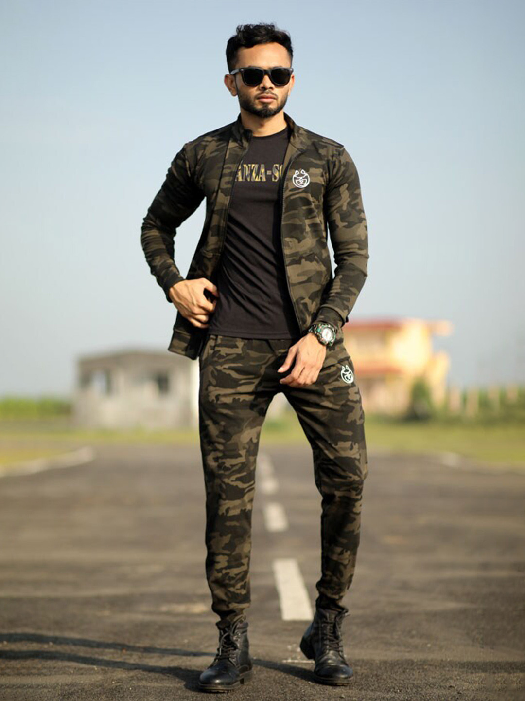 

DANZA-SON Camouflage Printed Tracksuits, Black