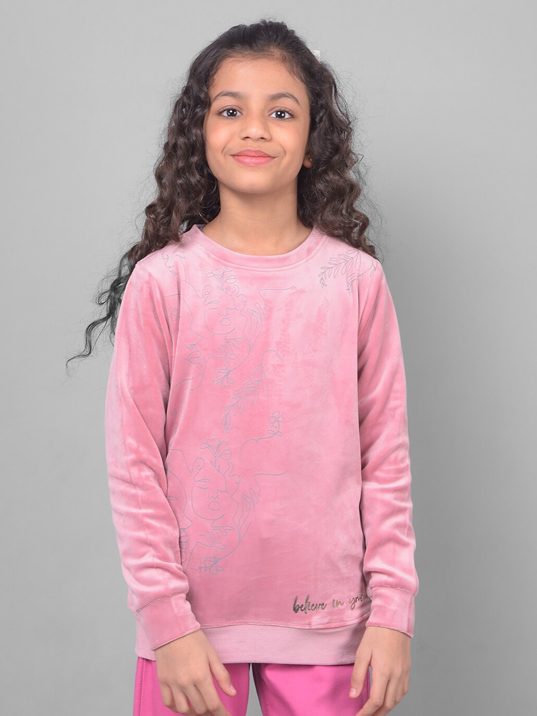 

Crimsoune Club Girls Floral Printed Pullover, Peach