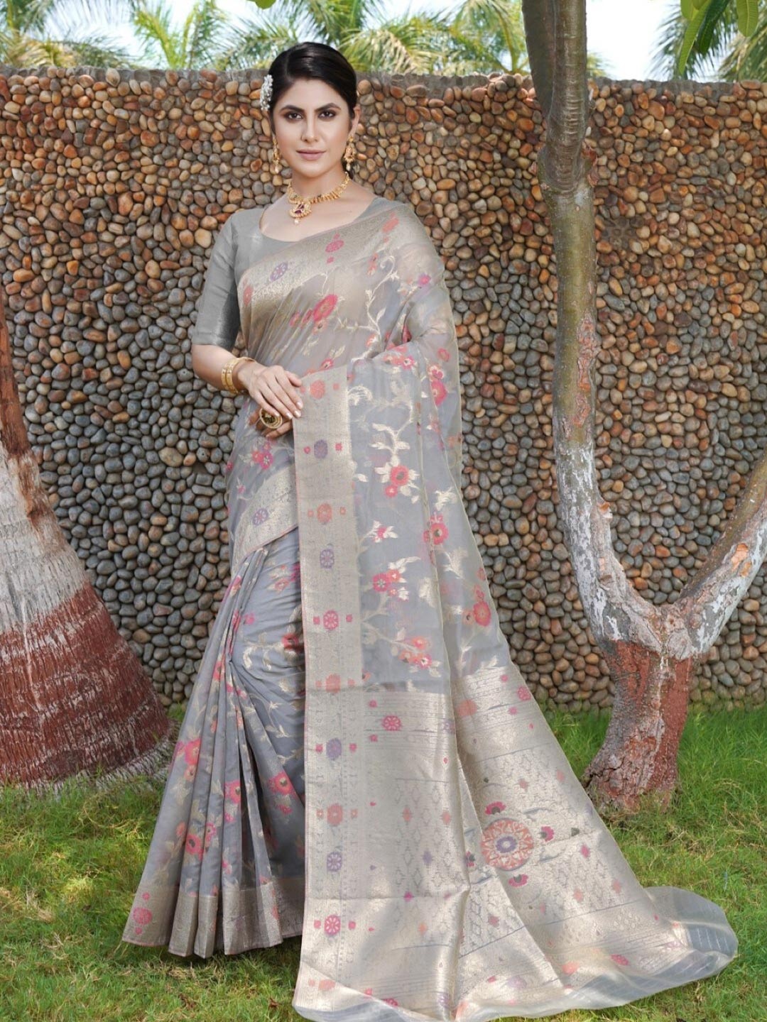 

Amoha Silk Floral Woven Design Zari Pure Silk Tussar Saree, Grey