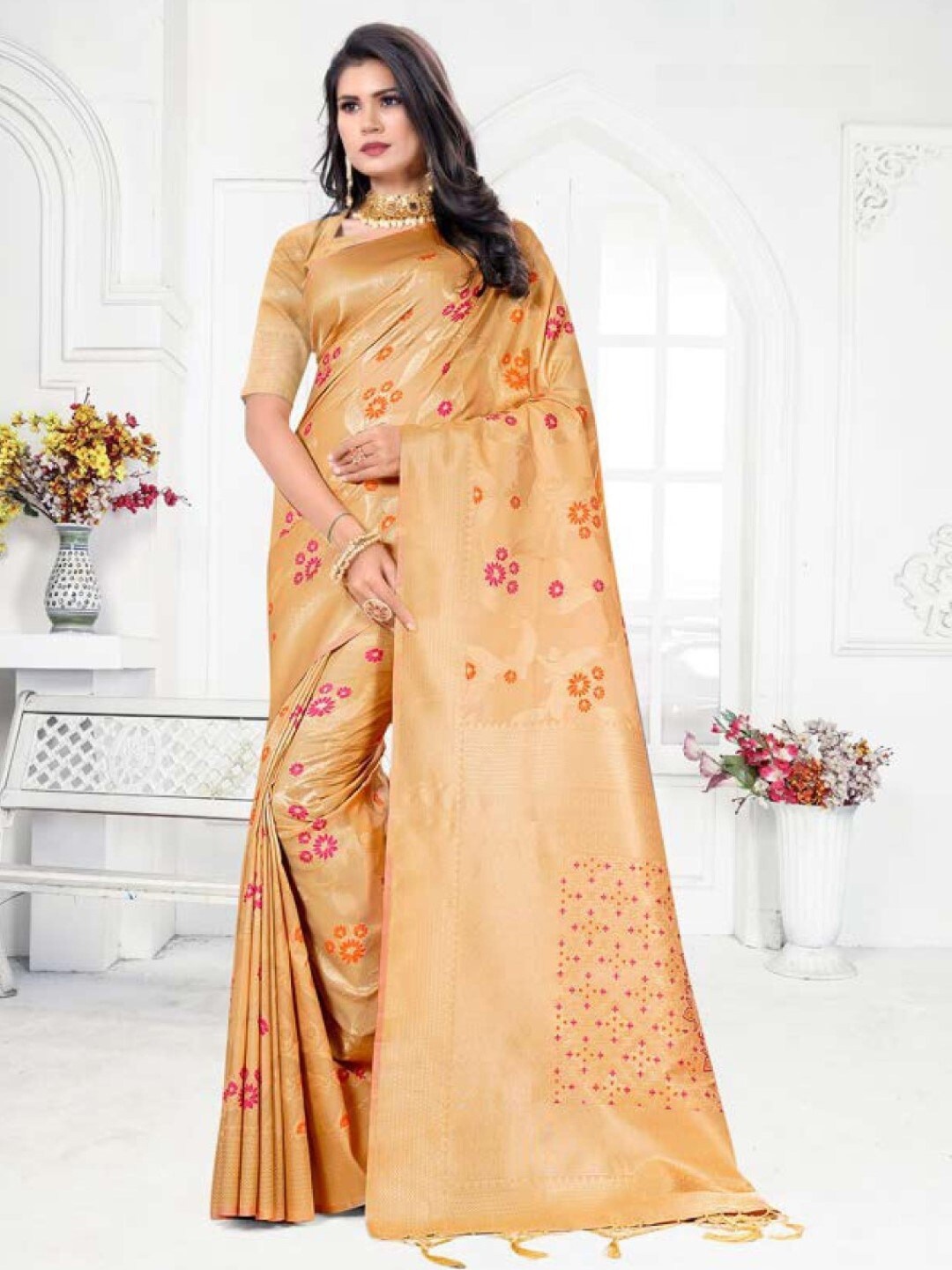 

Amoha Silk Flotal Woven Design Zari Pure Silk Tussar Saree, Beige