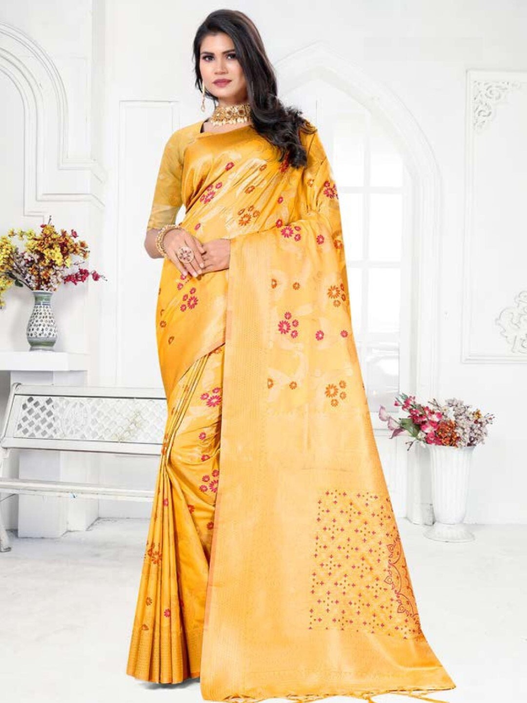 

Amoha Silk Ethnic Motifs Printed Woven Design Zari Pure Silk Tussar Saree, Yellow
