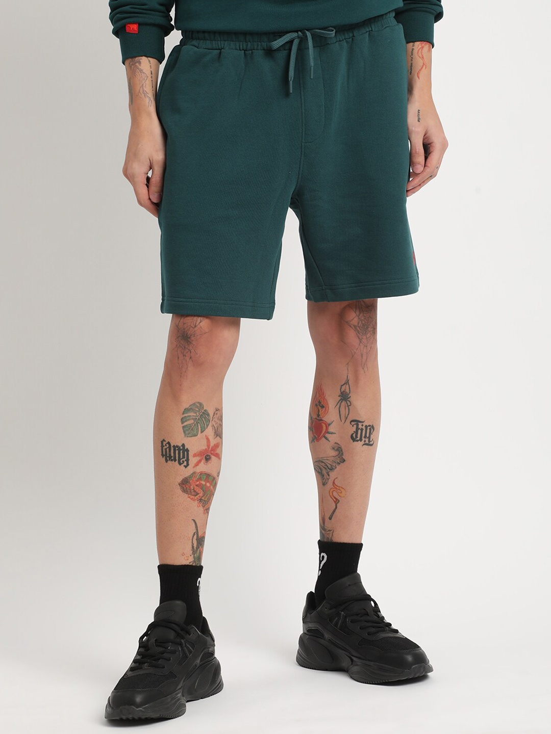 

THE BEAR HOUSE Men Mid-Rise Pure Cotton Shorts, Teal