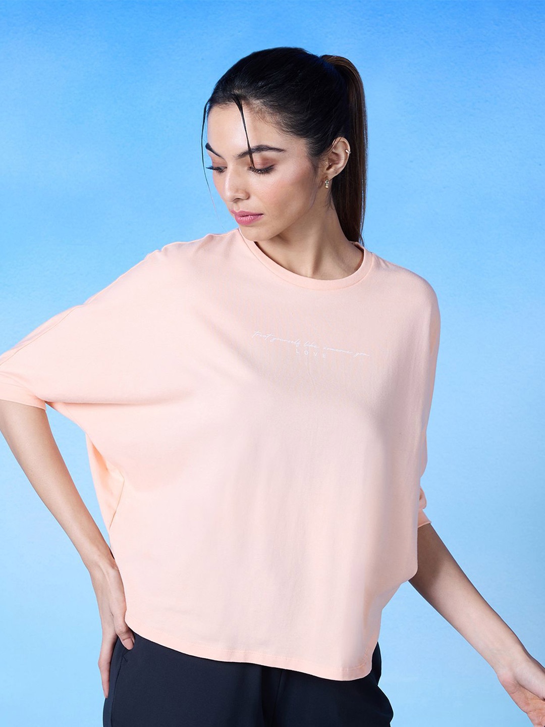 

Nykd Dolman Sleeves Round Neck T-Shirt, Orange