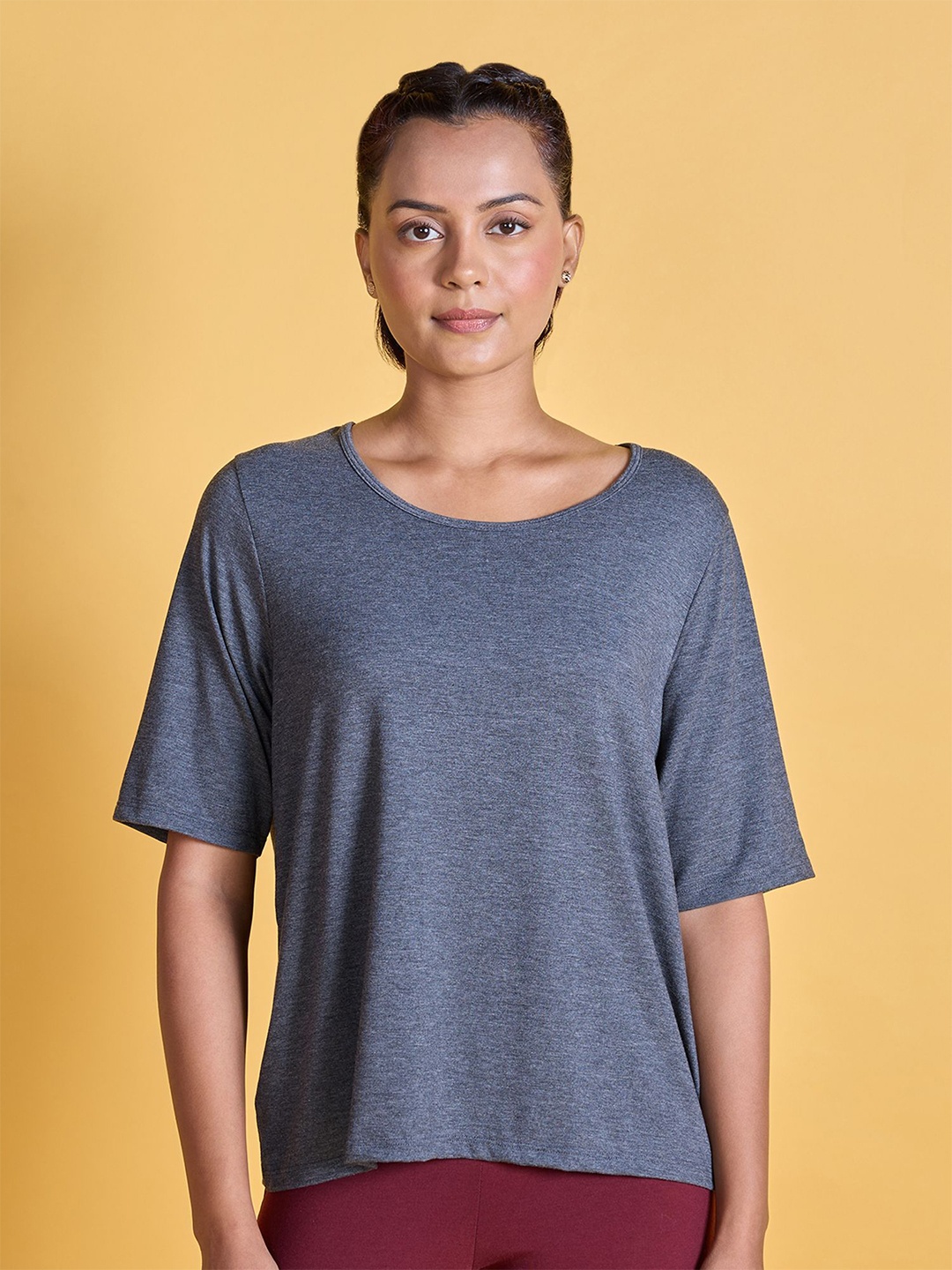 

Nykd Women Textured Cutout Back Knot Overlay T-Shirt, Black