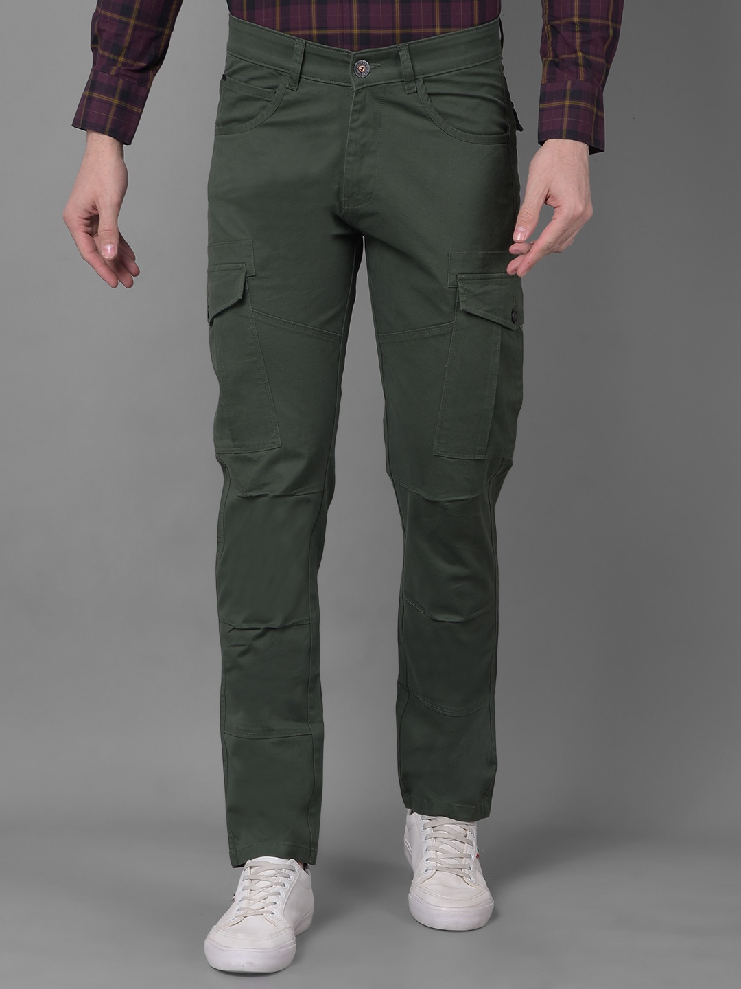 

Crimsoune Club Men Mid-Rise Pure Cotton Cargo Trousers, Olive