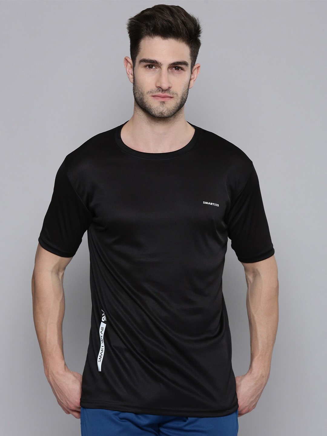 

SMARTEES Round Neck Short Sleeves Sports T-shirt, Black