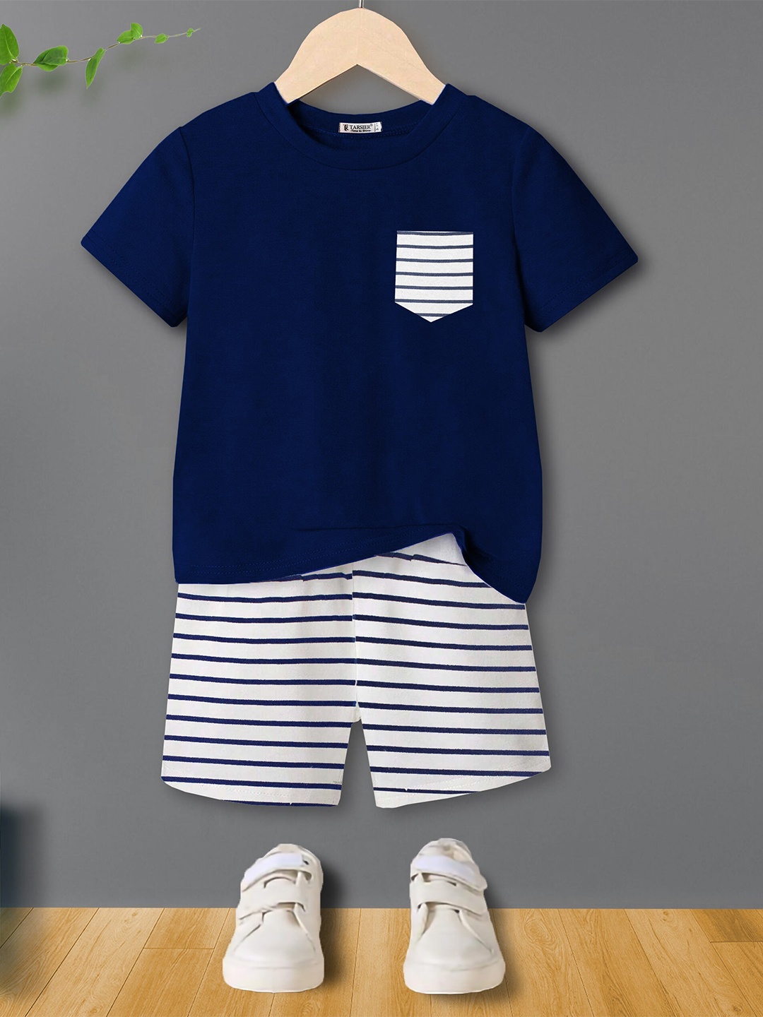 

BAESD Kids Round Neck Pure Cotton T-Shirt With Shorts, Navy blue