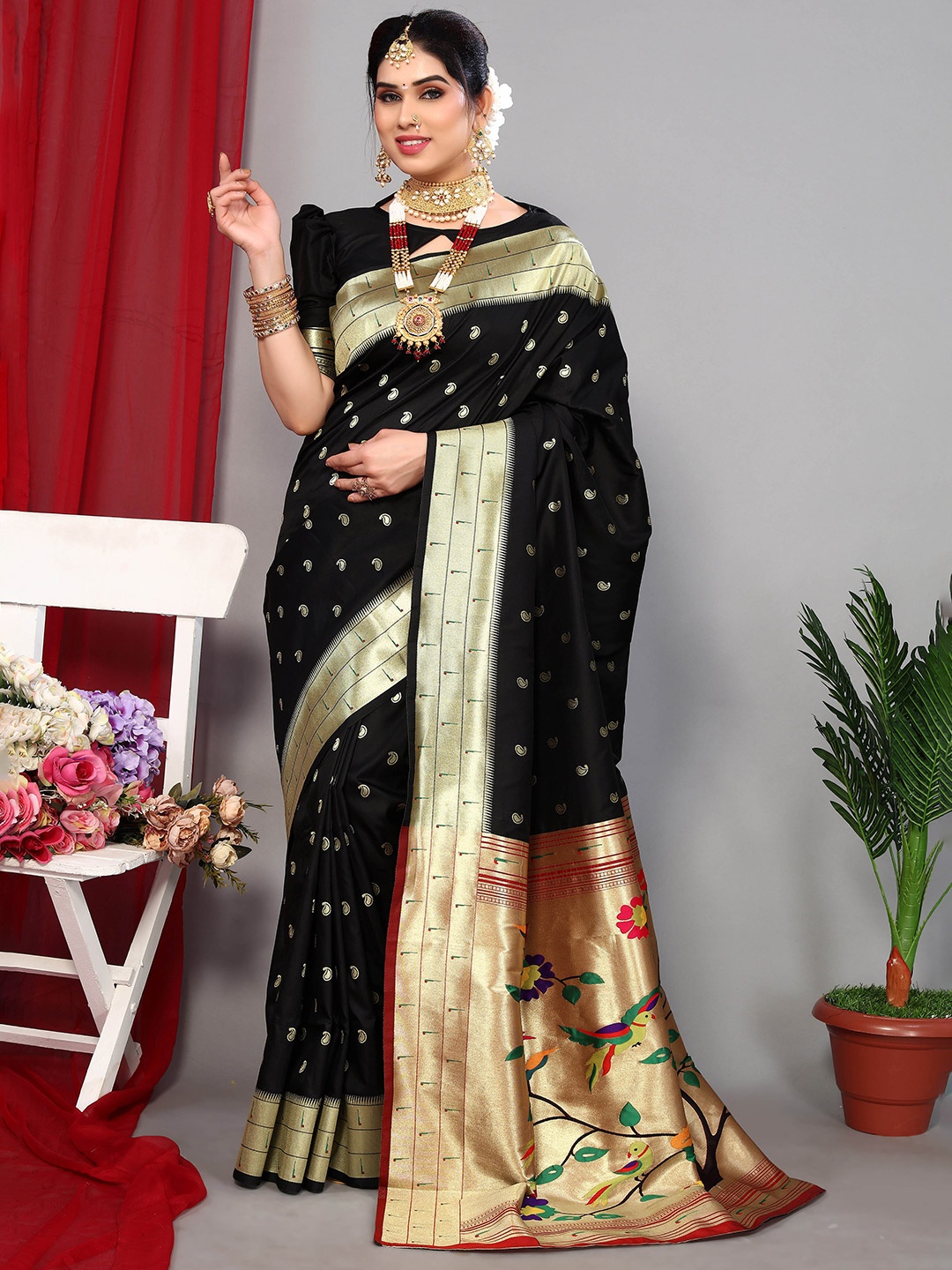 

Divyadham Textiles Woven Design Zari Pure Silk Designer Banarasi Saree, Black