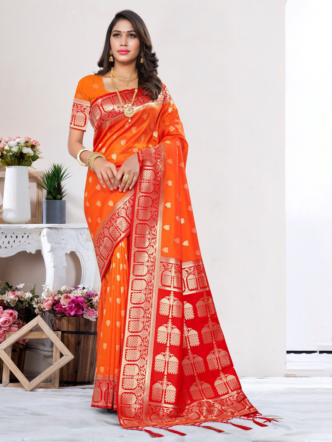 

Riwazo Woven Design Zari Banarasi Saree, Orange