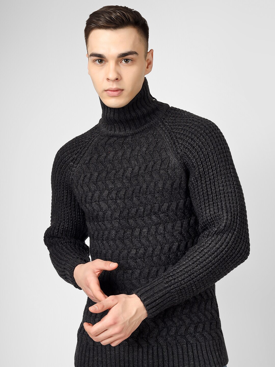 

JoE Hazel Cable Knit Turtle Neck Long Sleeves Acrylic Pullover Sweater, Black
