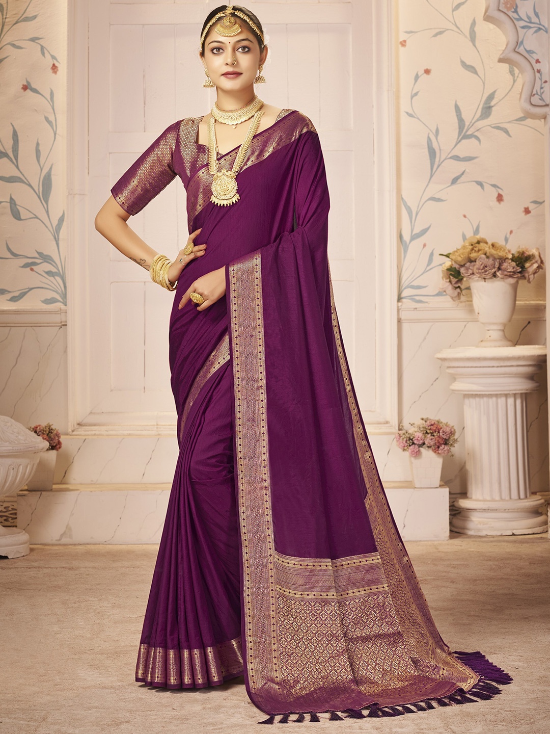 

FLOURIOUS Woven Design Banarasi Zari Saree, Purple