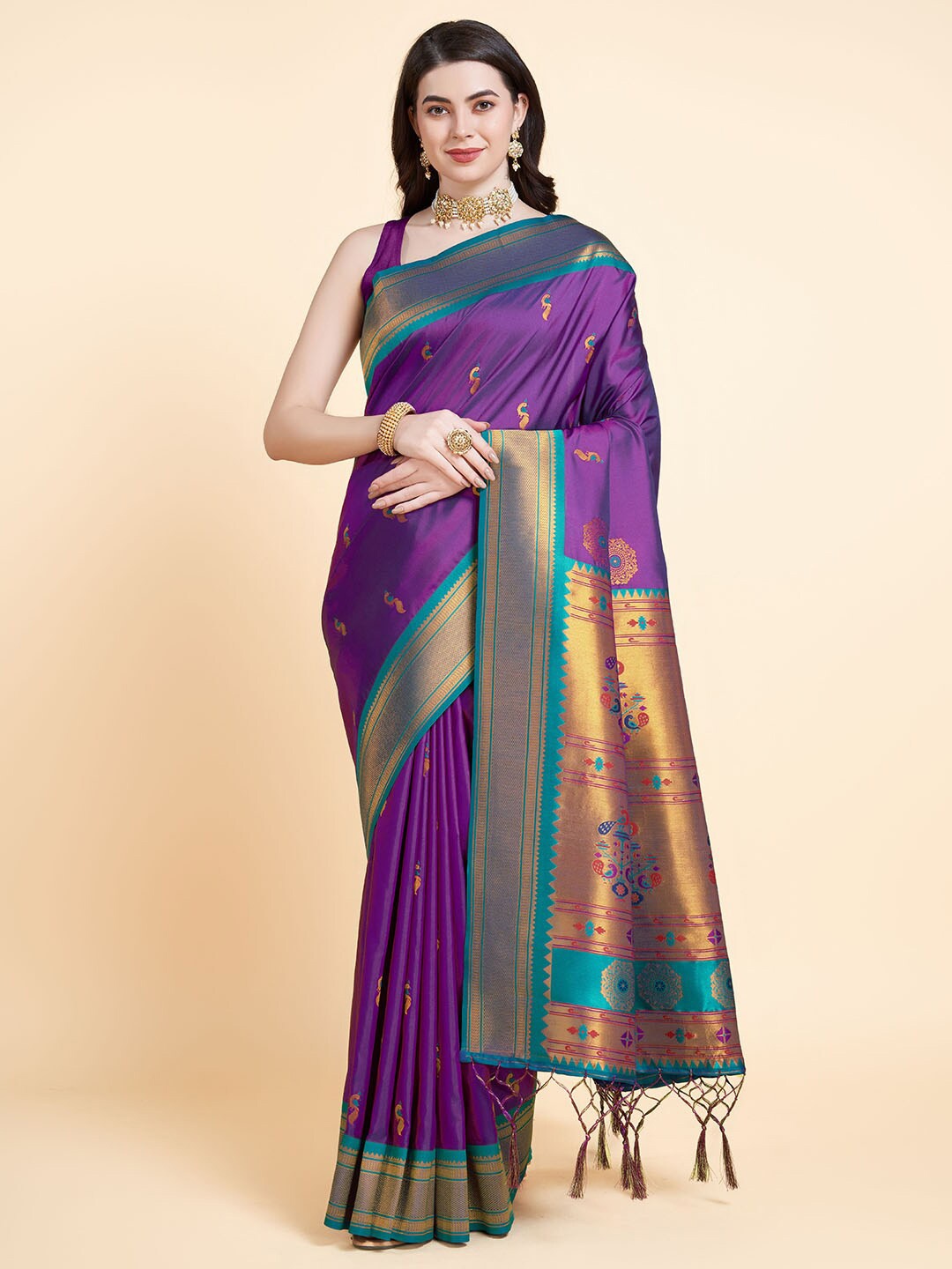 

RAJ DHARMA SILK Woven Design Zari Silk Paithani Saree, Purple